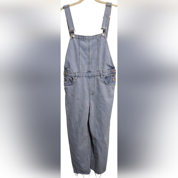 Shein Raw Hem Overalls - Picture 1 of 12
